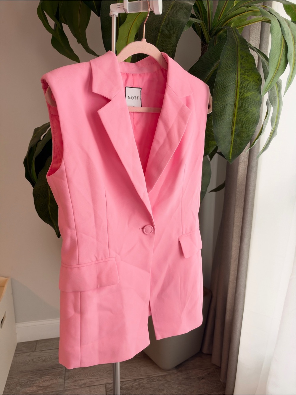 MOTF Bright Pink Sleeveless Blazer Vest